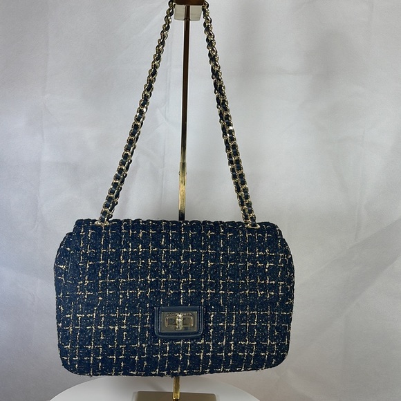 NWT = KARL LAGERFELD Paris , women Handbag. - Picture 10 of 10